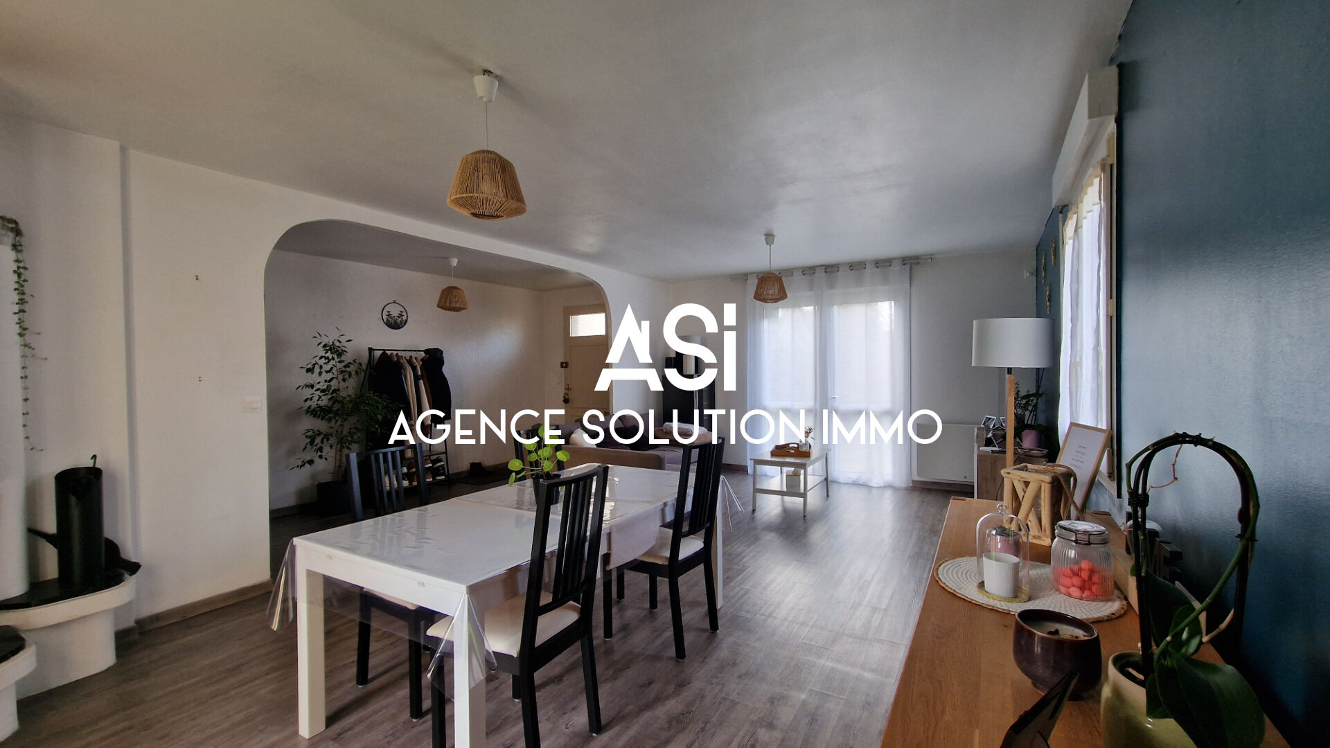 MAISON DE BOURG - 4 chambres Garage - Jardin