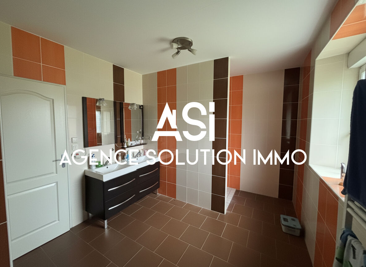 Maison Vaiges - 3 chambres - 33 908M2 de terrain