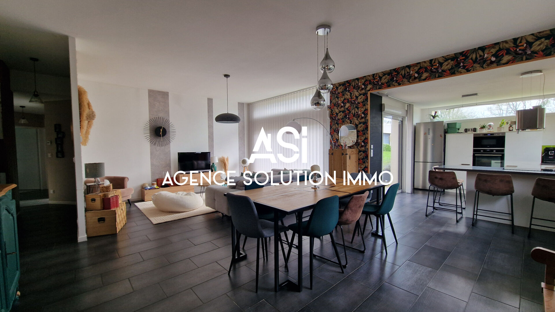 MAISON CONTEMPORAINE DE PLAIN PIED