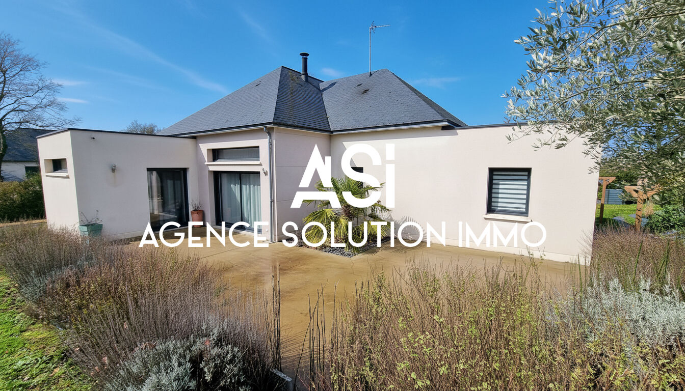 MAISON CONTEMPORAINE DE PLAIN PIED GARAGE BEAU JARDIN