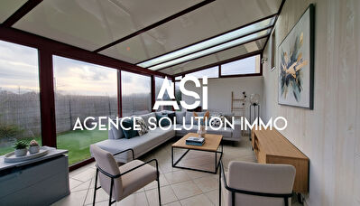 MAISON  JARDIN GARAGE ST JEAN SUR MAYENNE