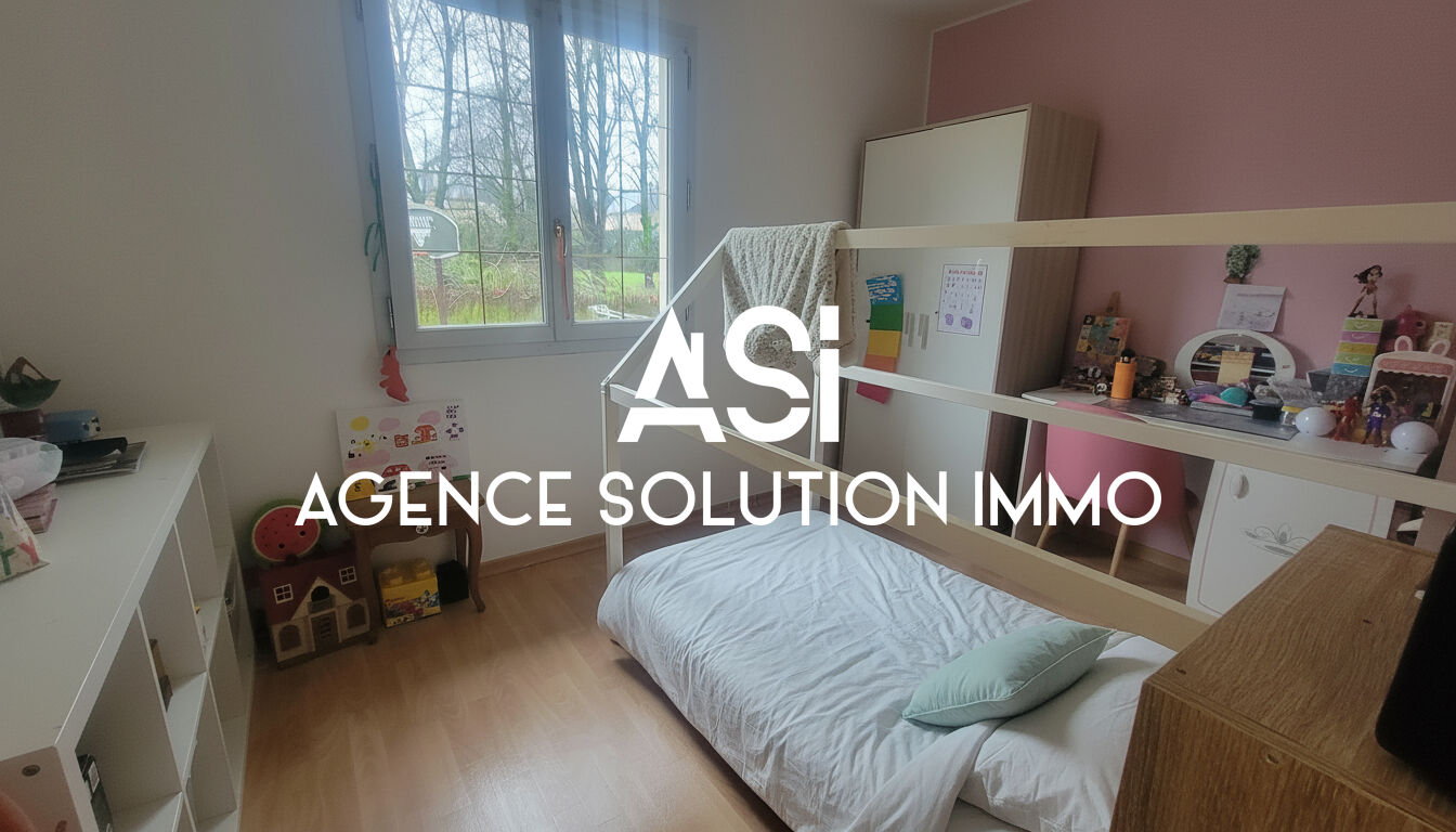 Maison 5 pièces à LAVAL avec jardin et grenier aménageable