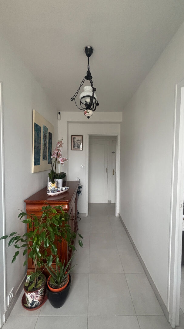 Maison 80 m²  - plain-pied sur sous-sol avec grand jardin