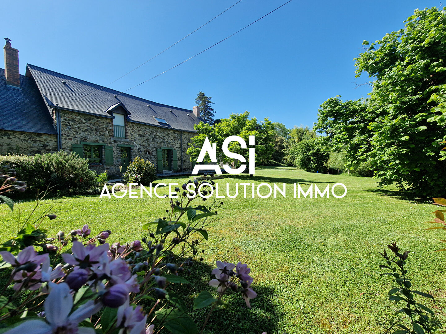 Longère  6 pièce(s) 182 m2- 4 chambres -dépendances-