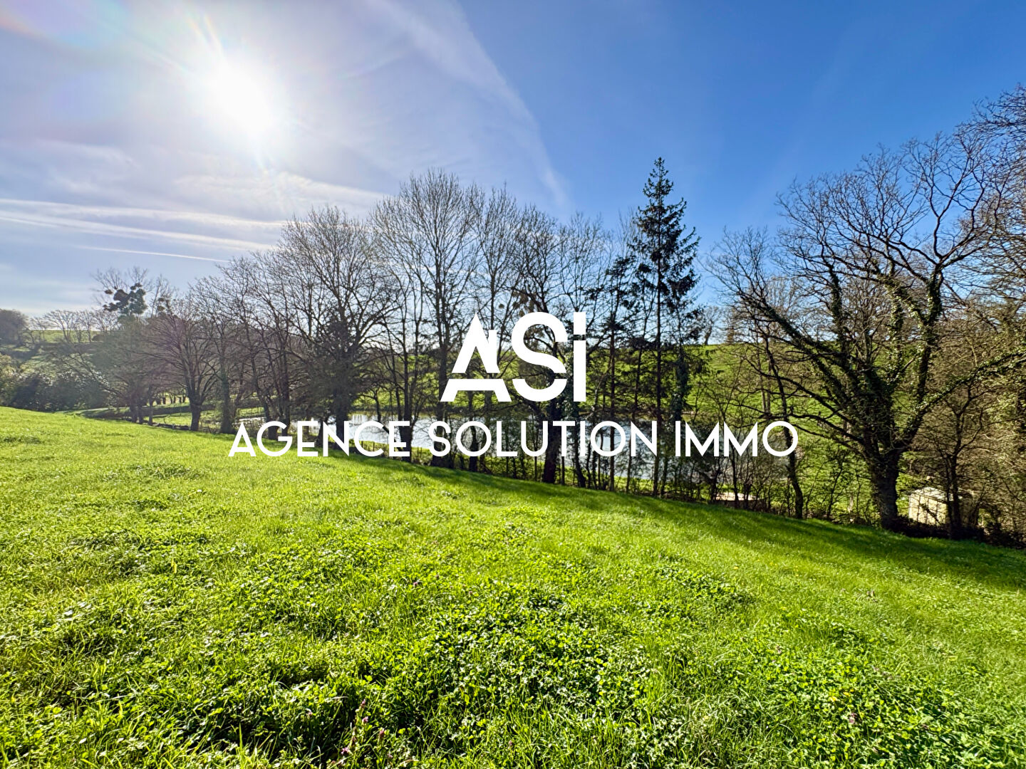 Terrain de loisirs 2 he 7 avec étang à ARGENTRE