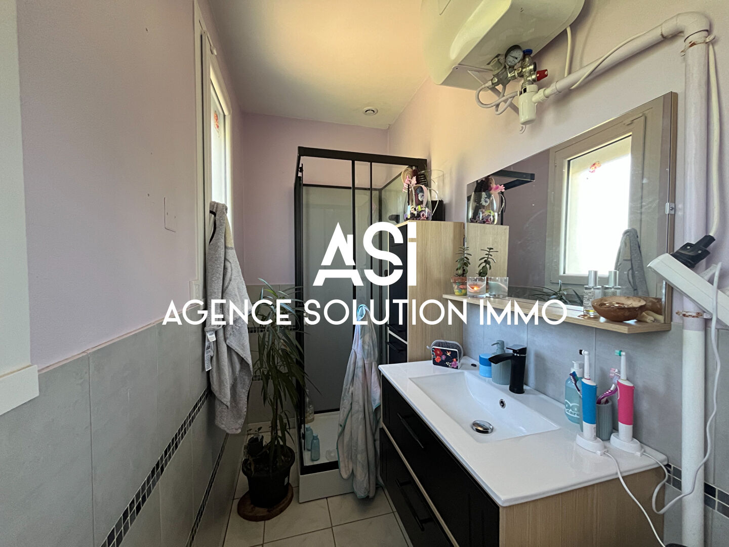 Maison de 45 m2 sur un terrain de 718m² à Averton