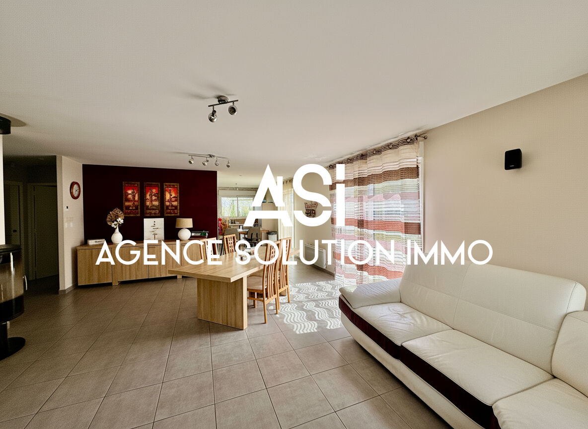 Maison 154m² 7 pièce(s) terrain clos St Ouën des Toits