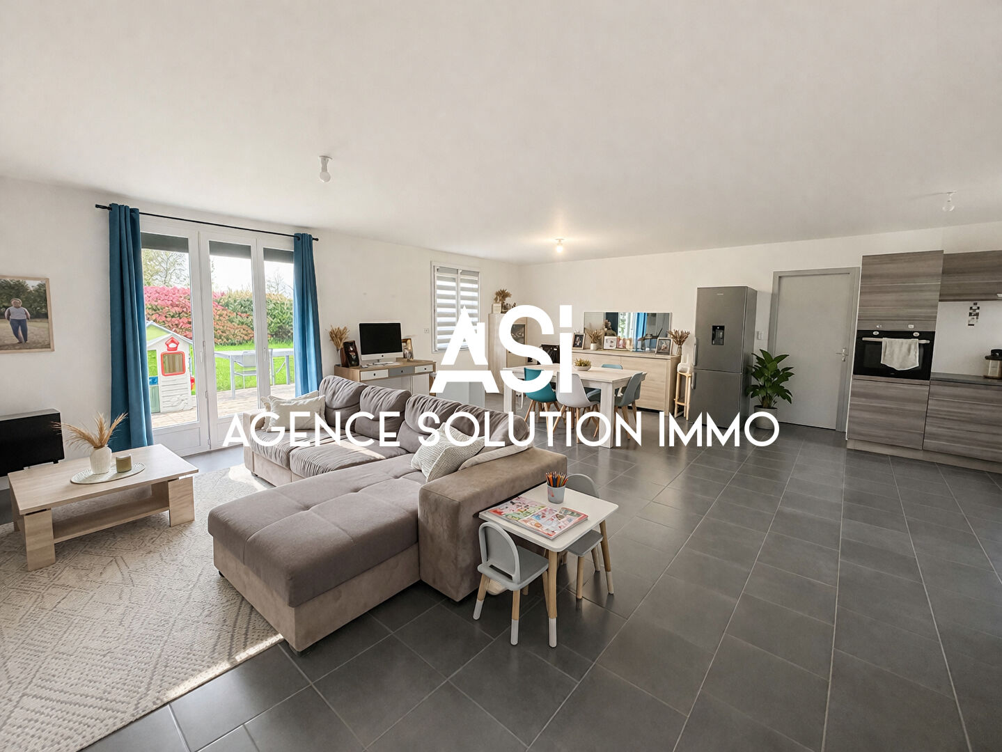 Maison plain-pied POMMERIEUX - 96 M2