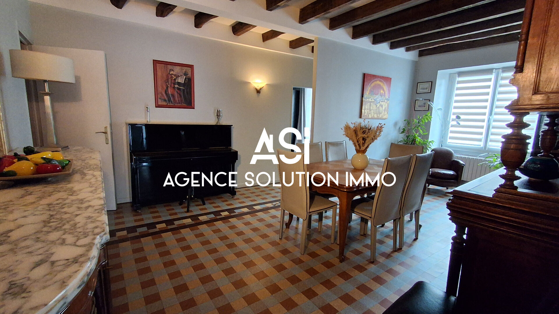 Maison de bourg  4 chambres avec jardin