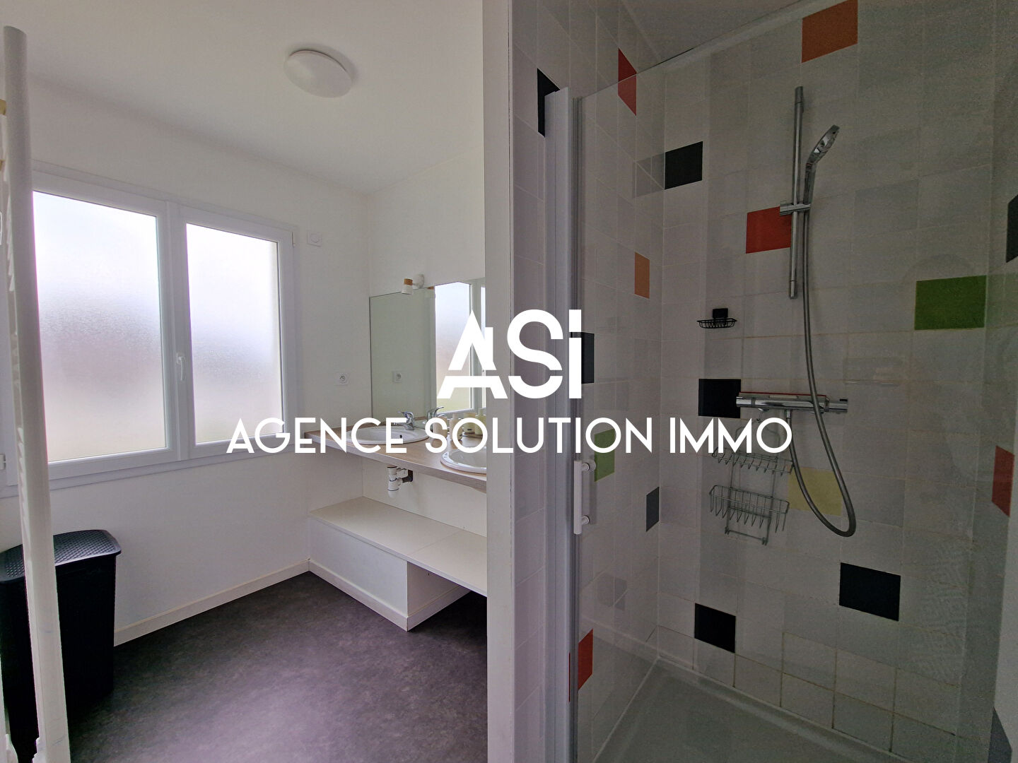 Maison Laval 5 pièce(s) 65.64 m2 - 3ch - 595 m² de terrain