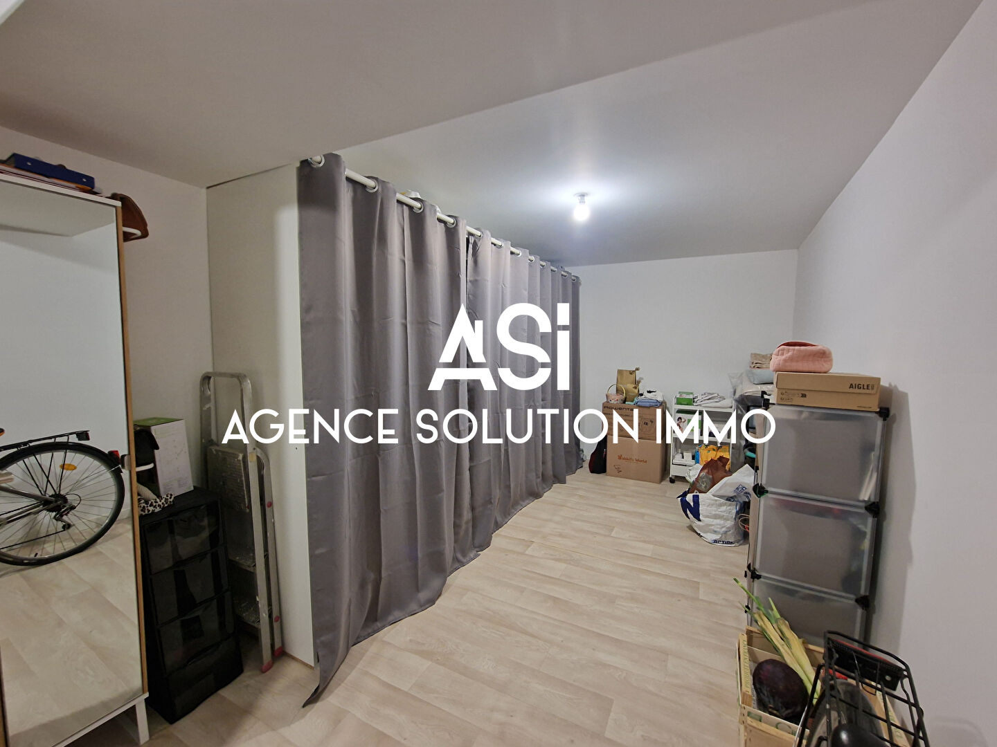 Immeuble Ahuille 245 m2