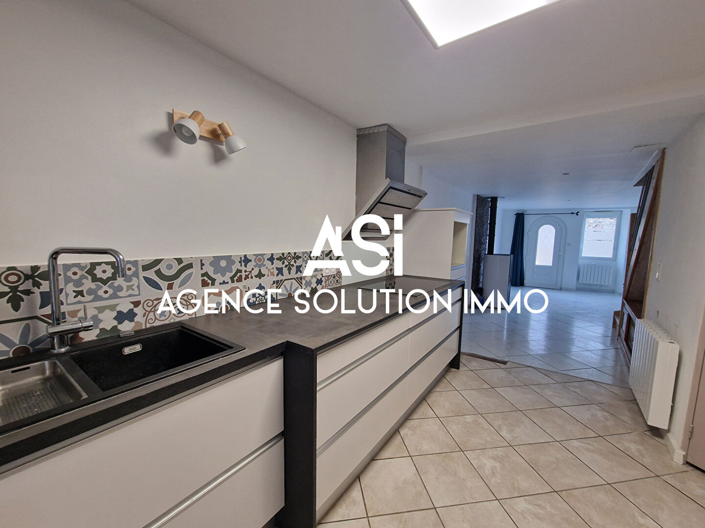 Maison Astillé de 99m² - 3 chambres 2 sde sur 302m² de terrain