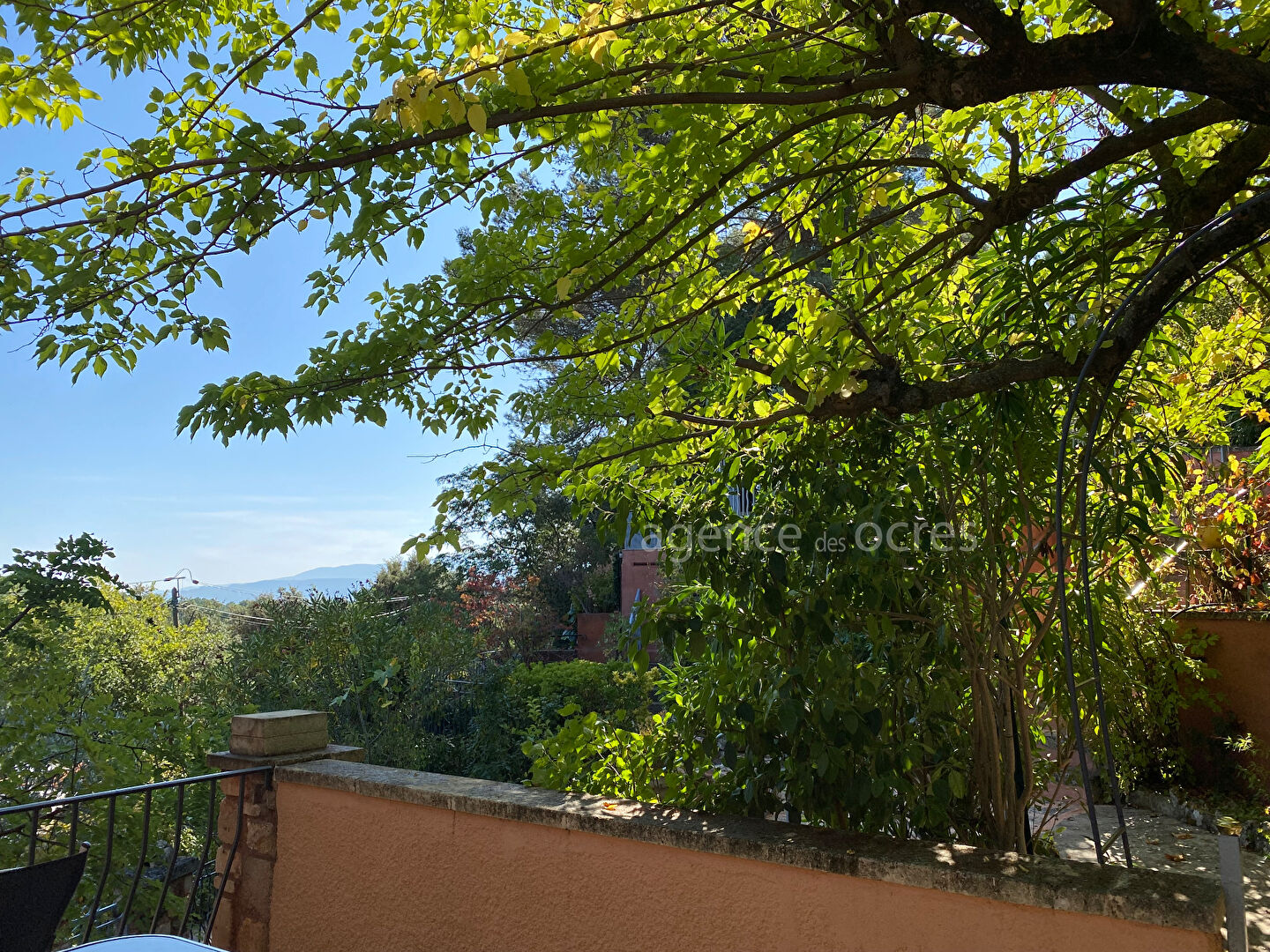 Photo Maison Roussillon 5 pièce(s) 112 m2 image 2/6