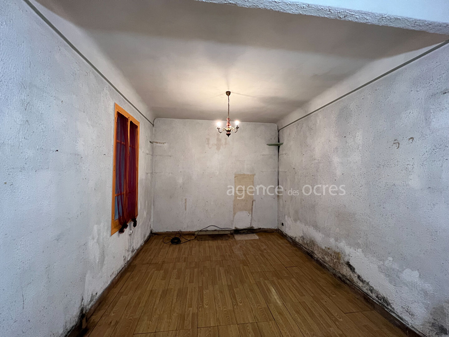 Photo Maison à rénover 52m² sur terrain de 559m² image 4/6