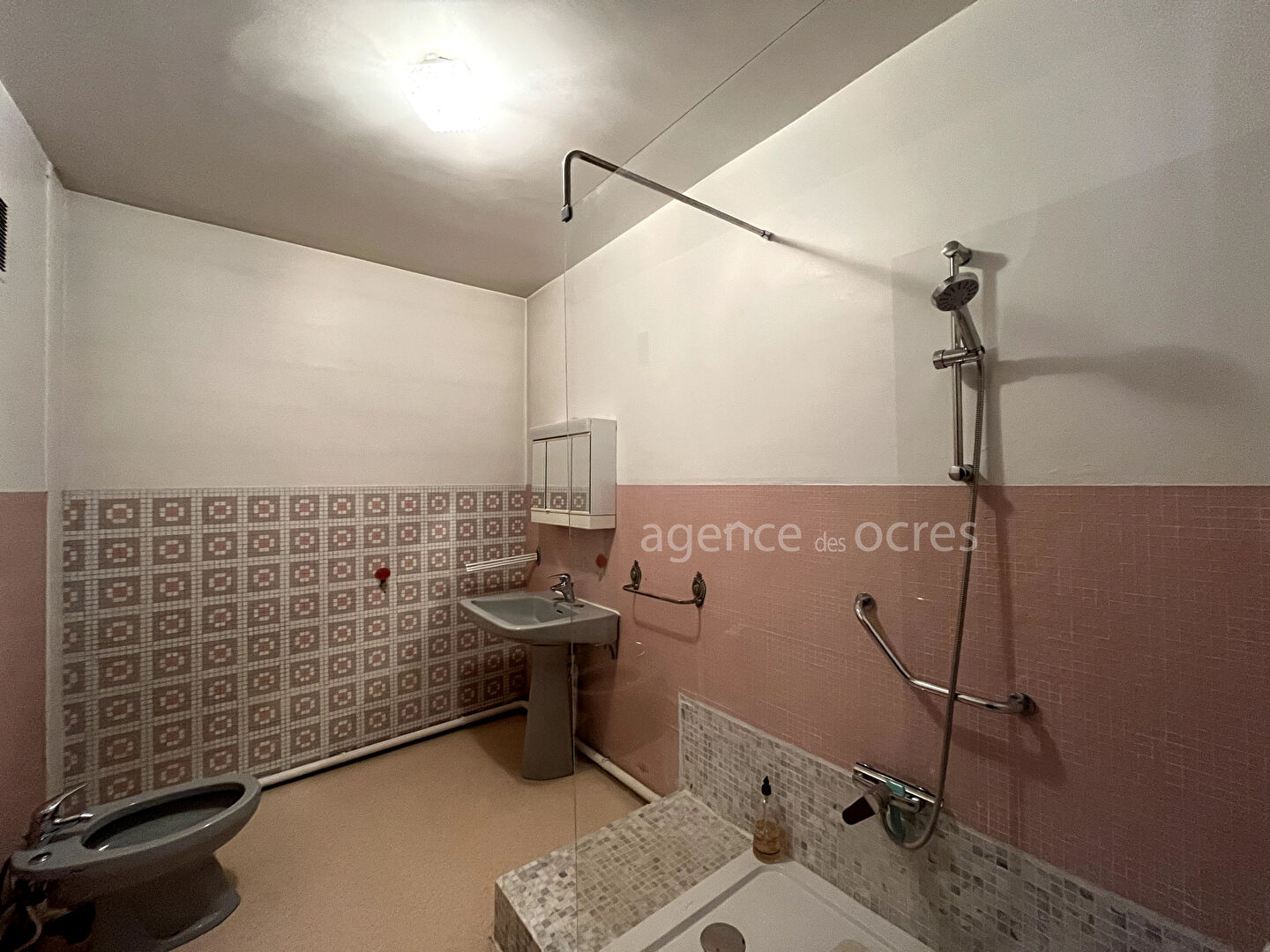 Photo Appartement Apt 3 pièce(s) 74 m2 image 6/6