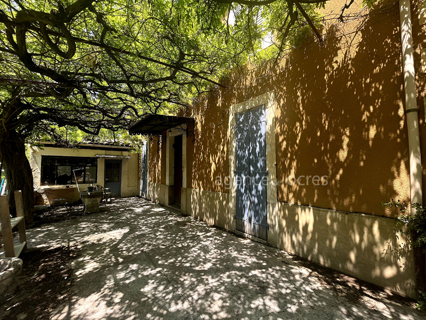 Photo Maison Oppede 5 pièce(s) 130 m2 image 2/6