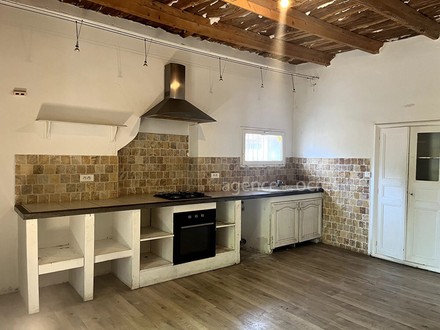 Photo Maison Oppede 5 pièce(s) 130 m2 image 5/6