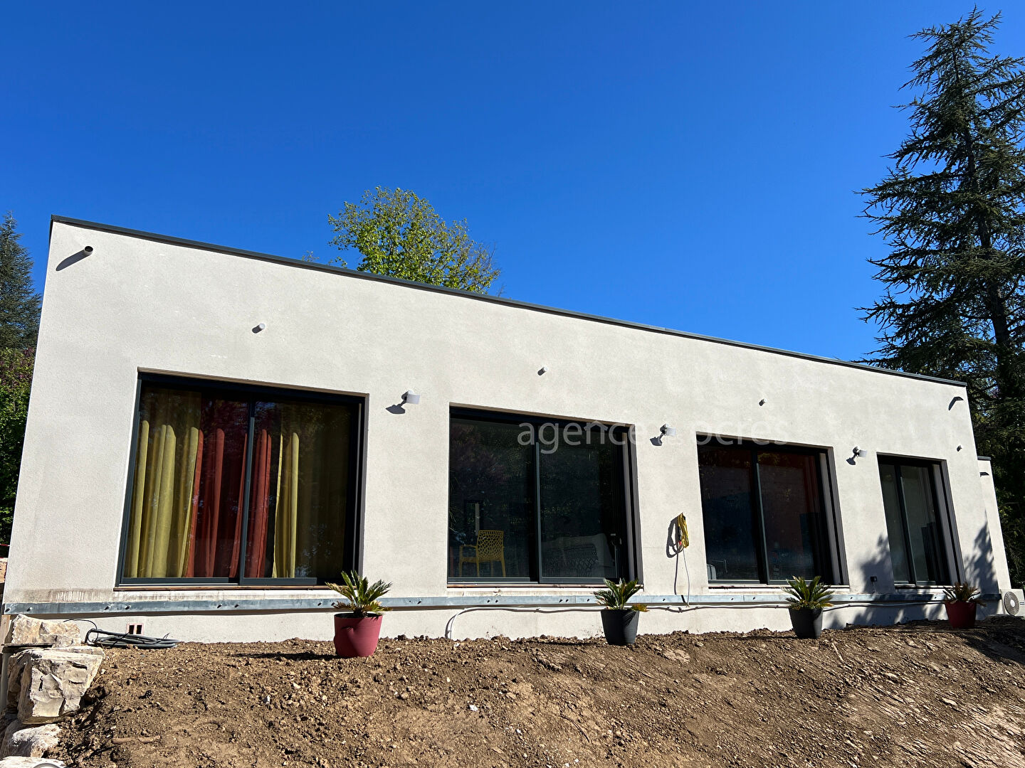 Villa moderne neuve 113m² au calme