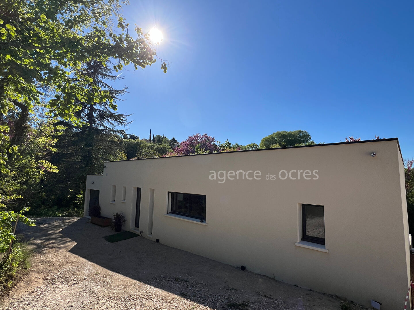 Villa moderne neuve 113m² au calme