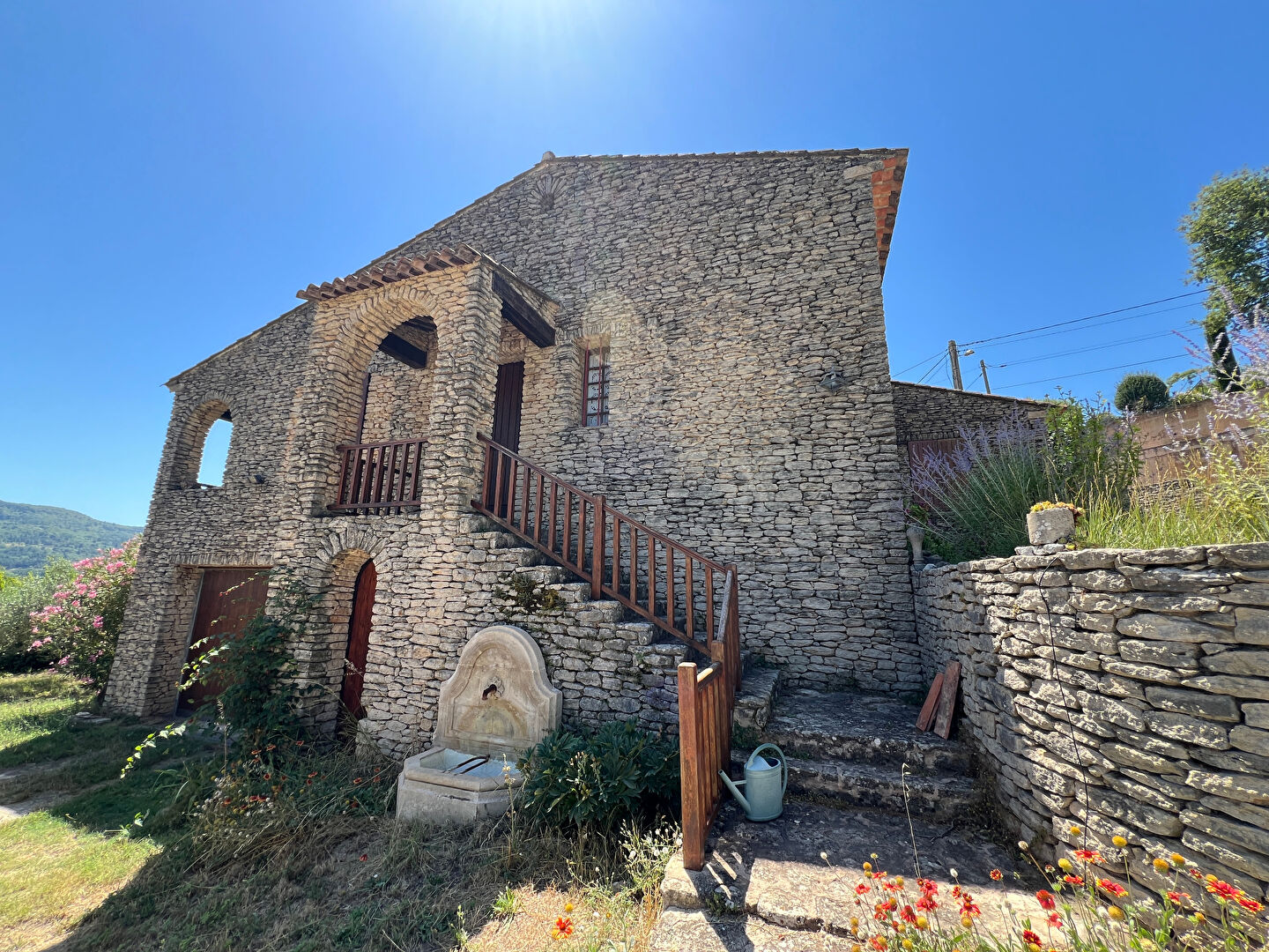 House 150sqm APT land 1635sqm