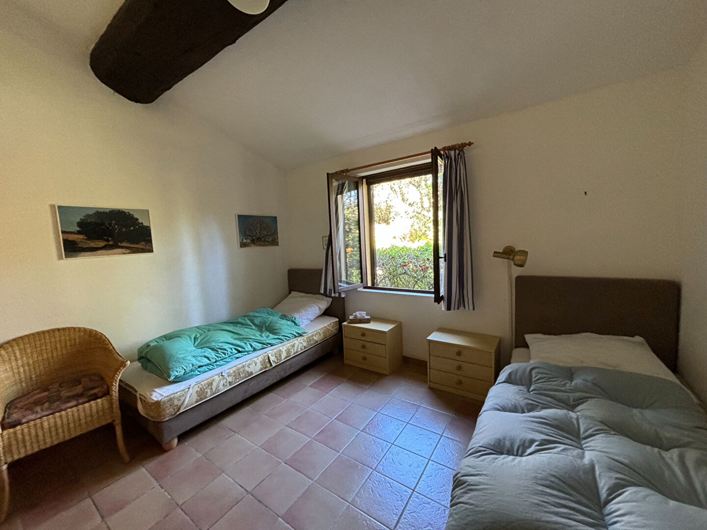 Maison 94 m² avec garage, piscine et tennis Résidence sécurisée proche centre-village