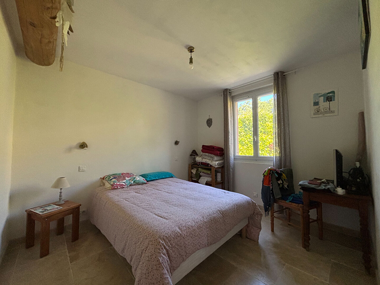 Maison de campagne proche Gargas avec piscine et terrain arboré