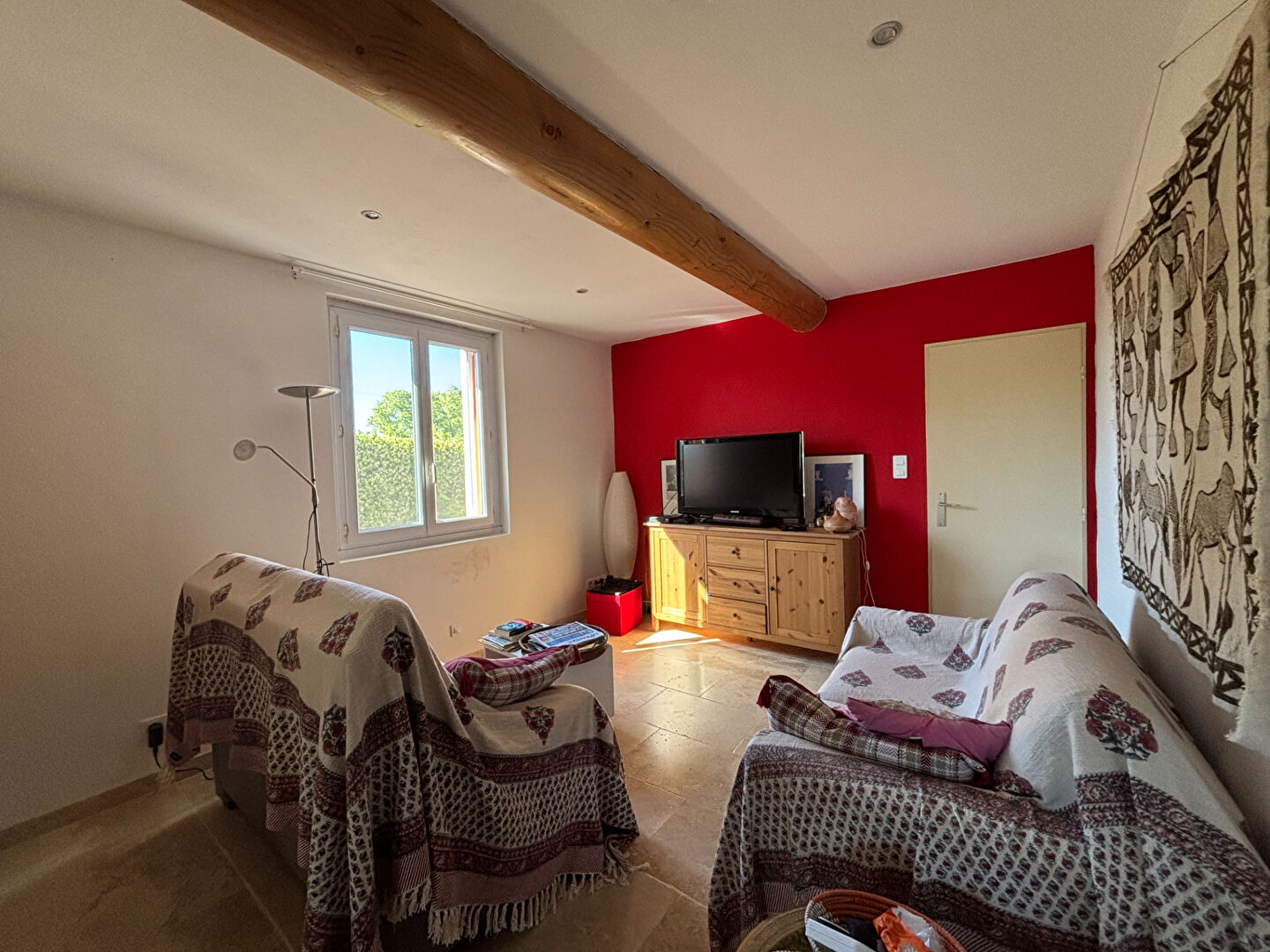 Maison de campagne proche Gargas avec piscine et terrain arboré