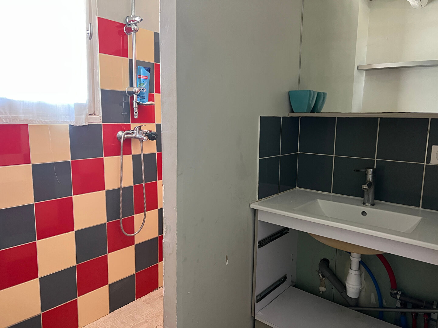 Maison au calme à rénover à GARGAS