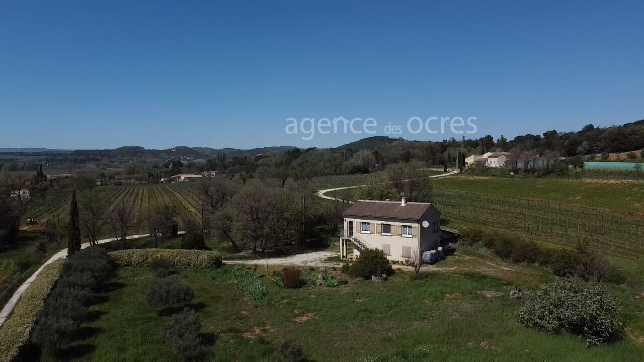 Maison à Bonnieux & terrain 5000m²