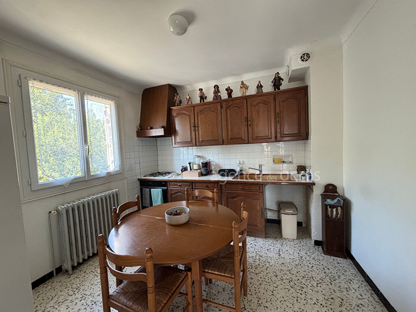 Maison à Bonnieux & terrain 5000m²