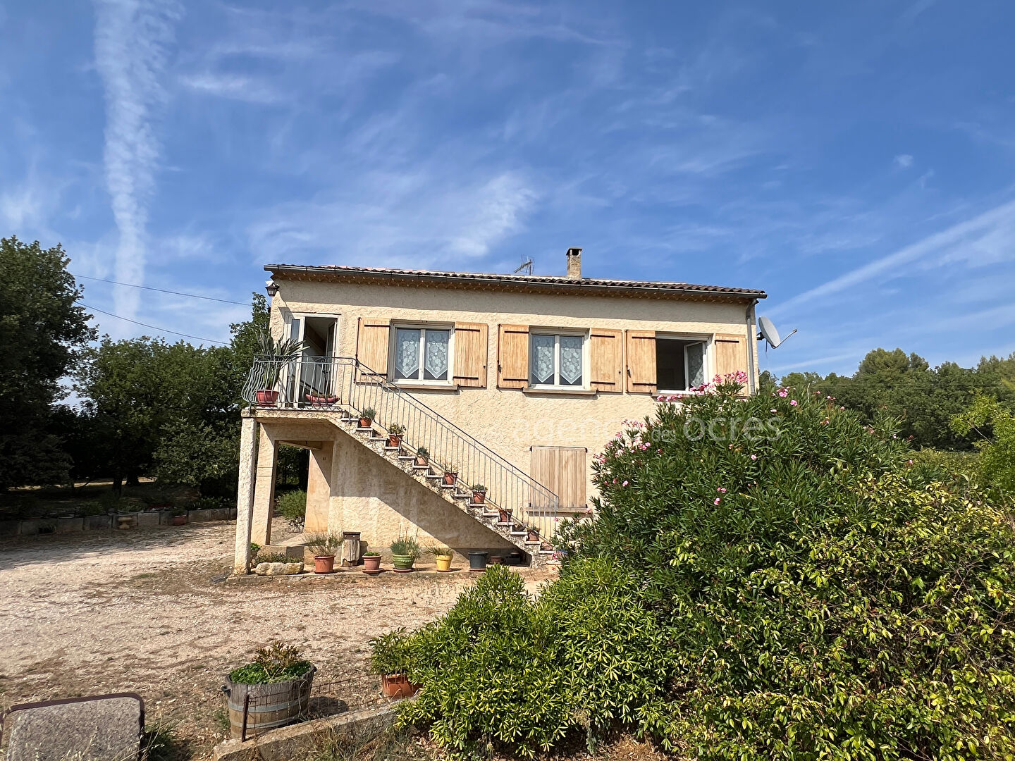 House in Bonnieux et 5000sqm of land