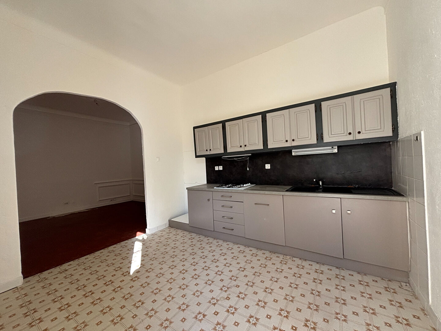 Appartement Apt 4 pièce(s) 132 m2