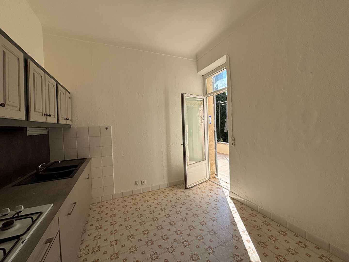 Appartement Apt 4 pièce(s) 132 m2