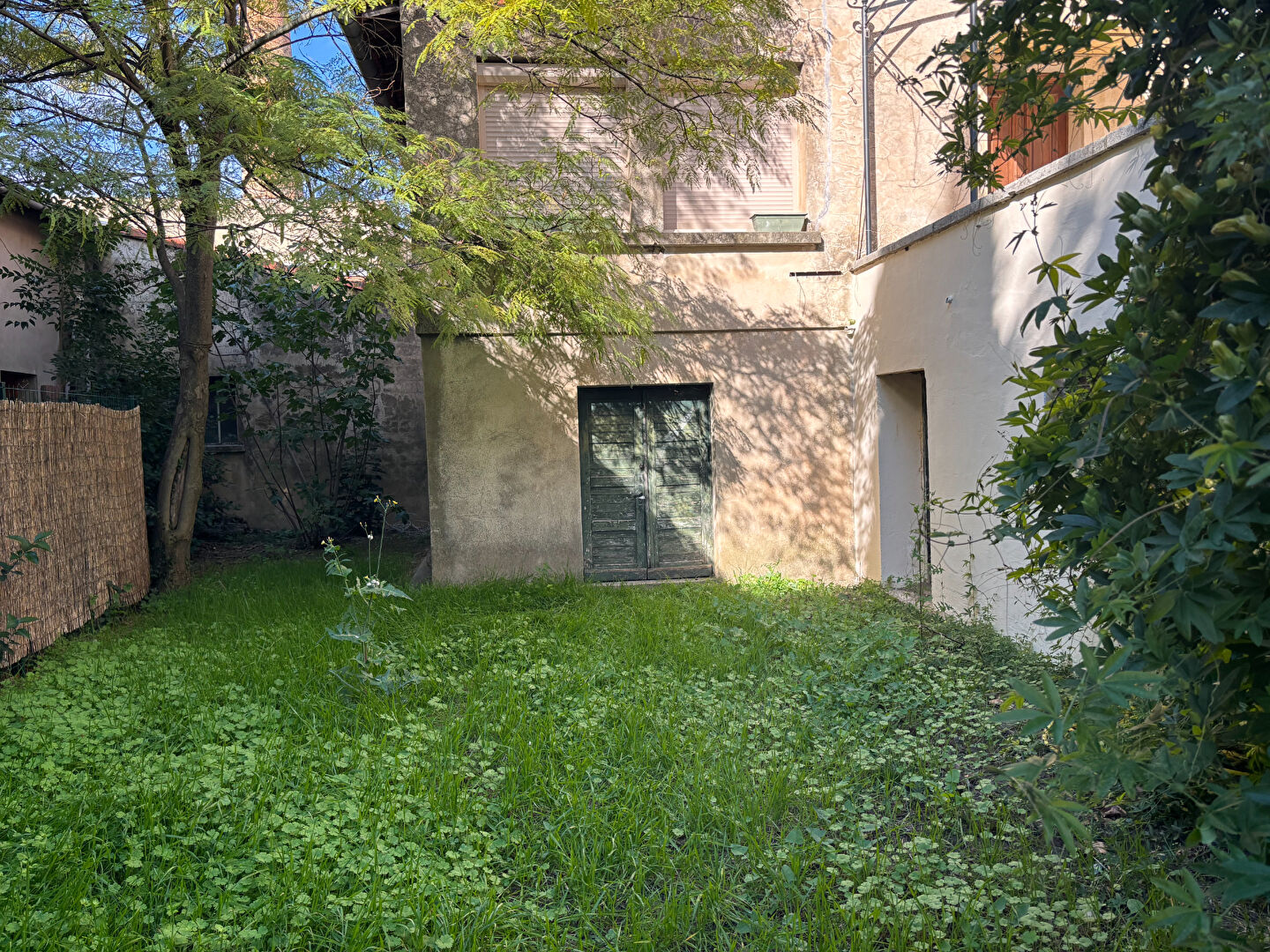 Appartement Apt 4 pièce(s) 132 m2