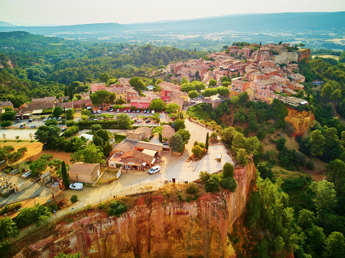 Roussillon building, 7 rooms, 188 m2