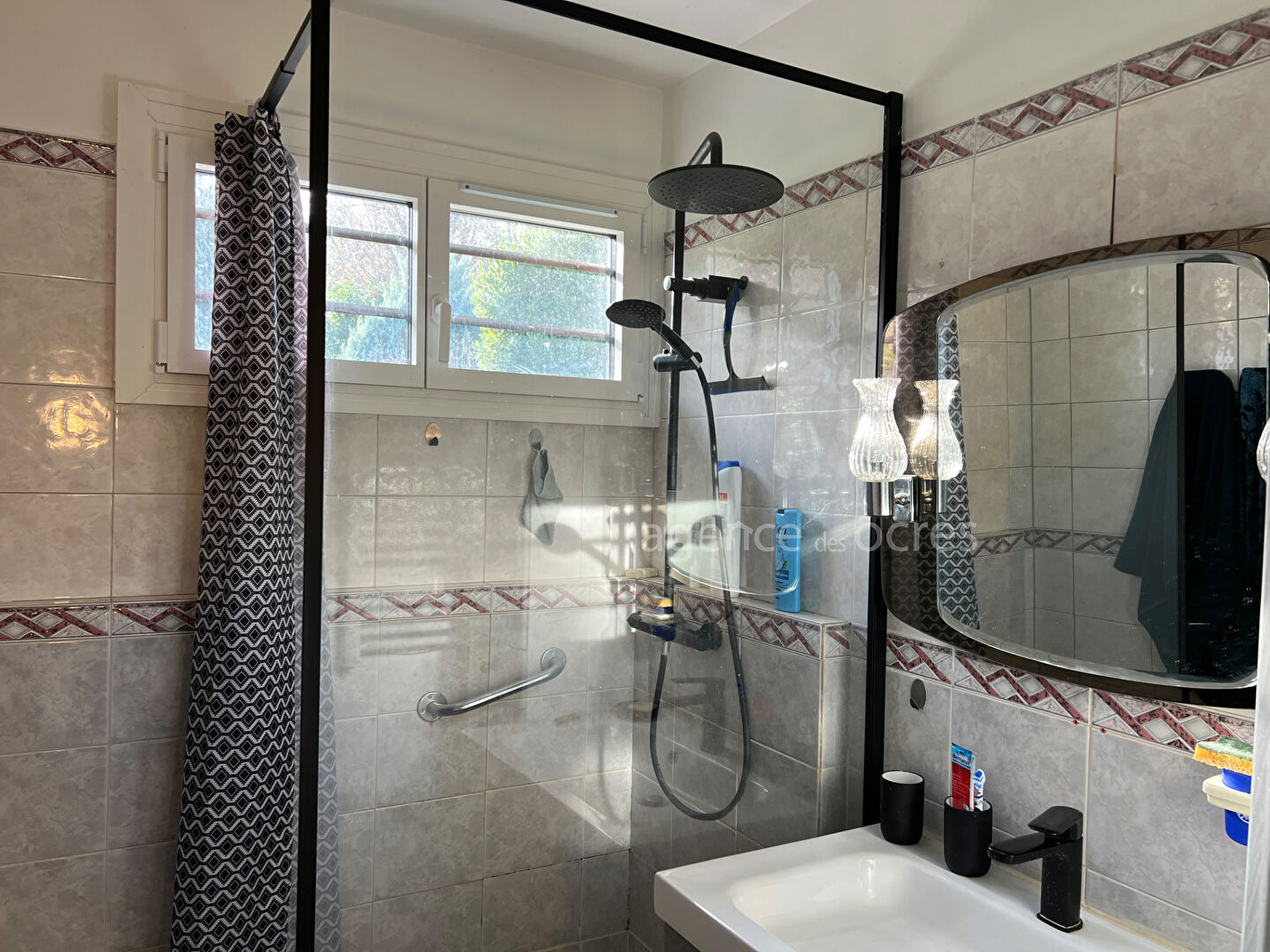 Single-storey house in Saignon