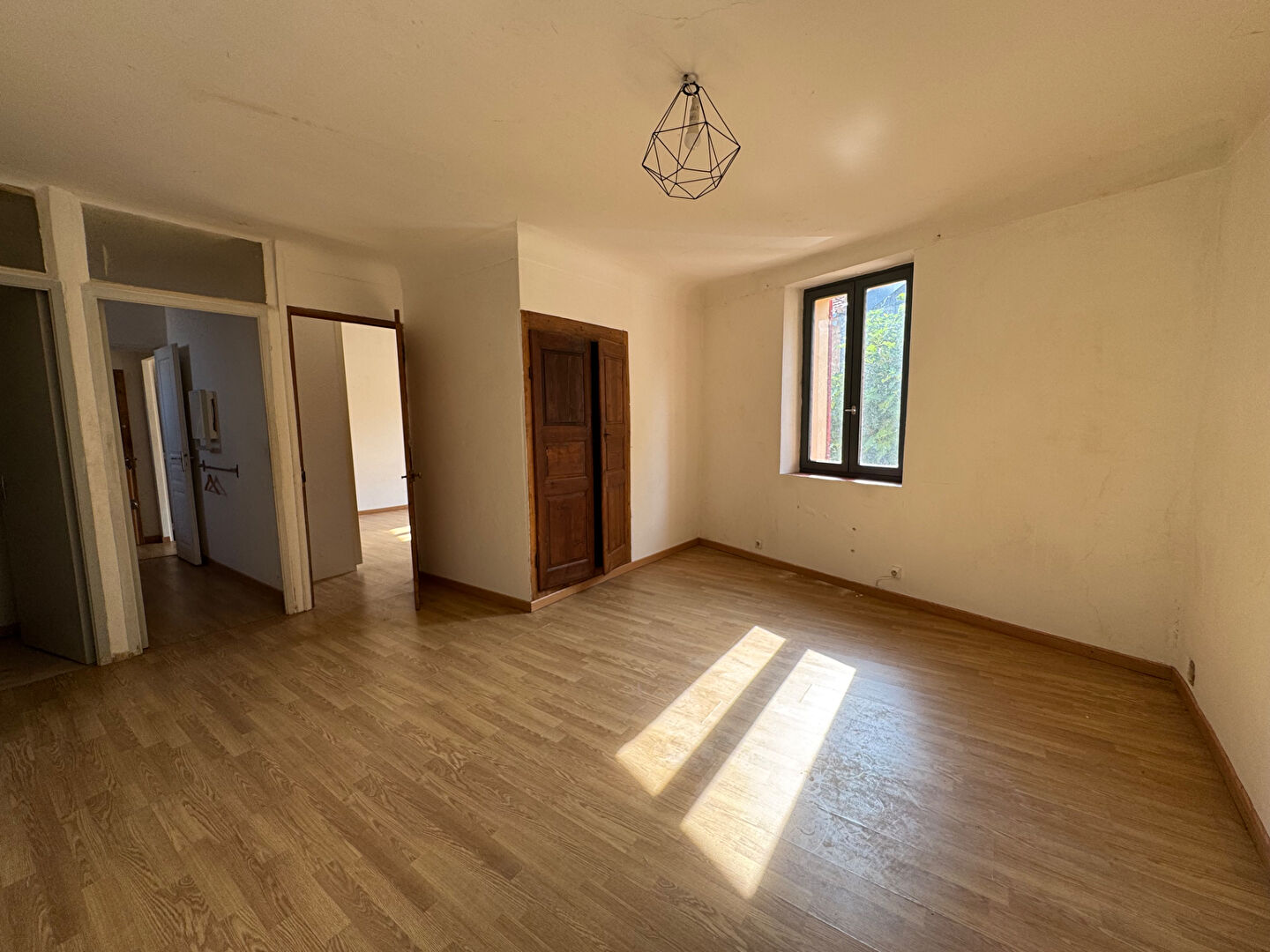 Maison Apt 3 pièce(s) 110 m2