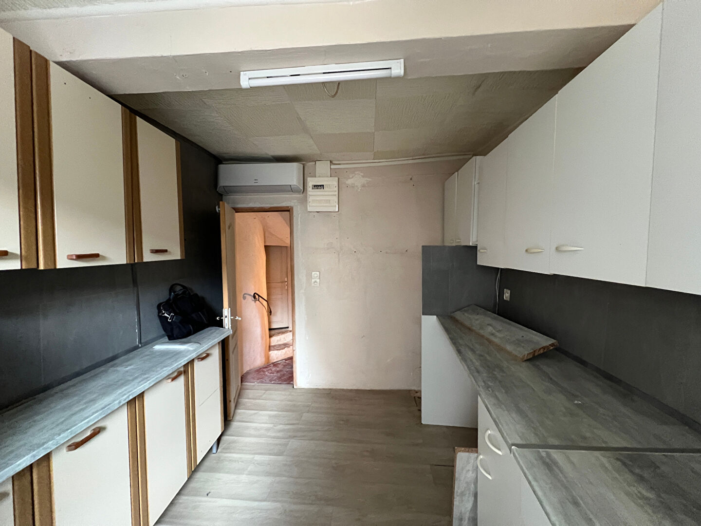 Unusual studio apartment in Apt, 16sqm