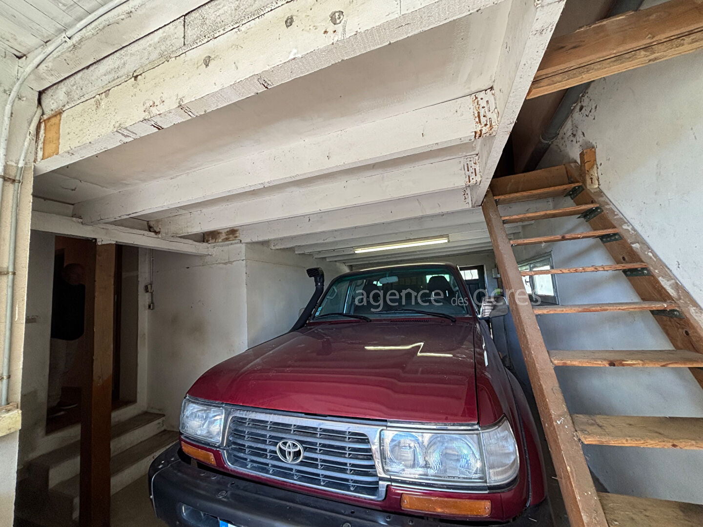 House to renovate with great potential in Roussillon (84220)