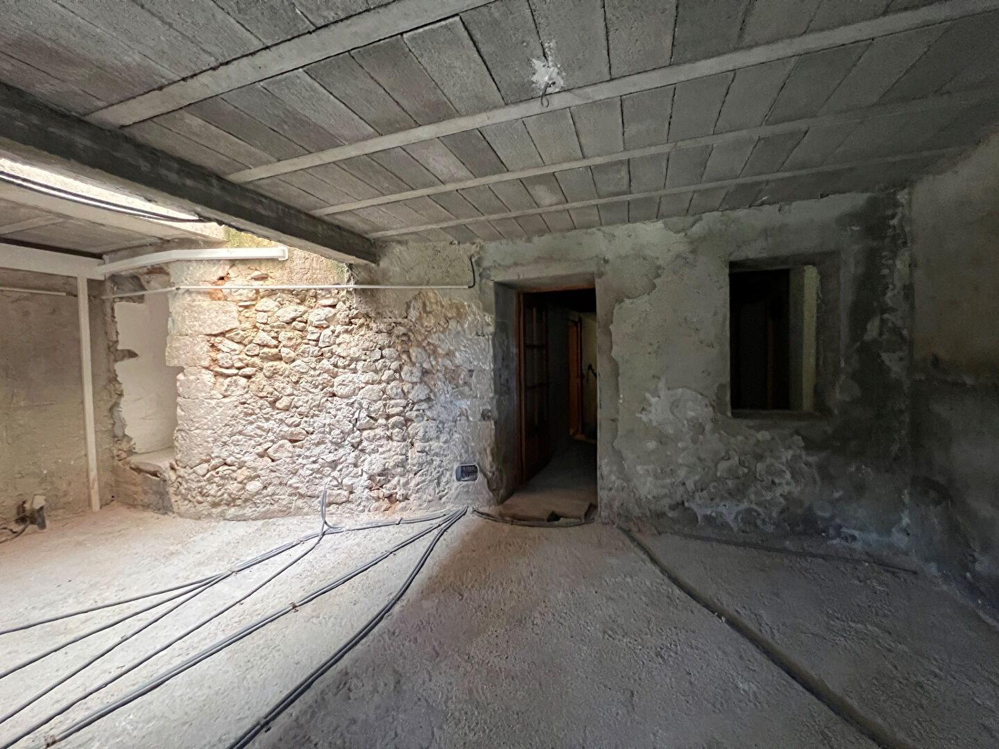 Village house 150sqm with garden in Rustrel