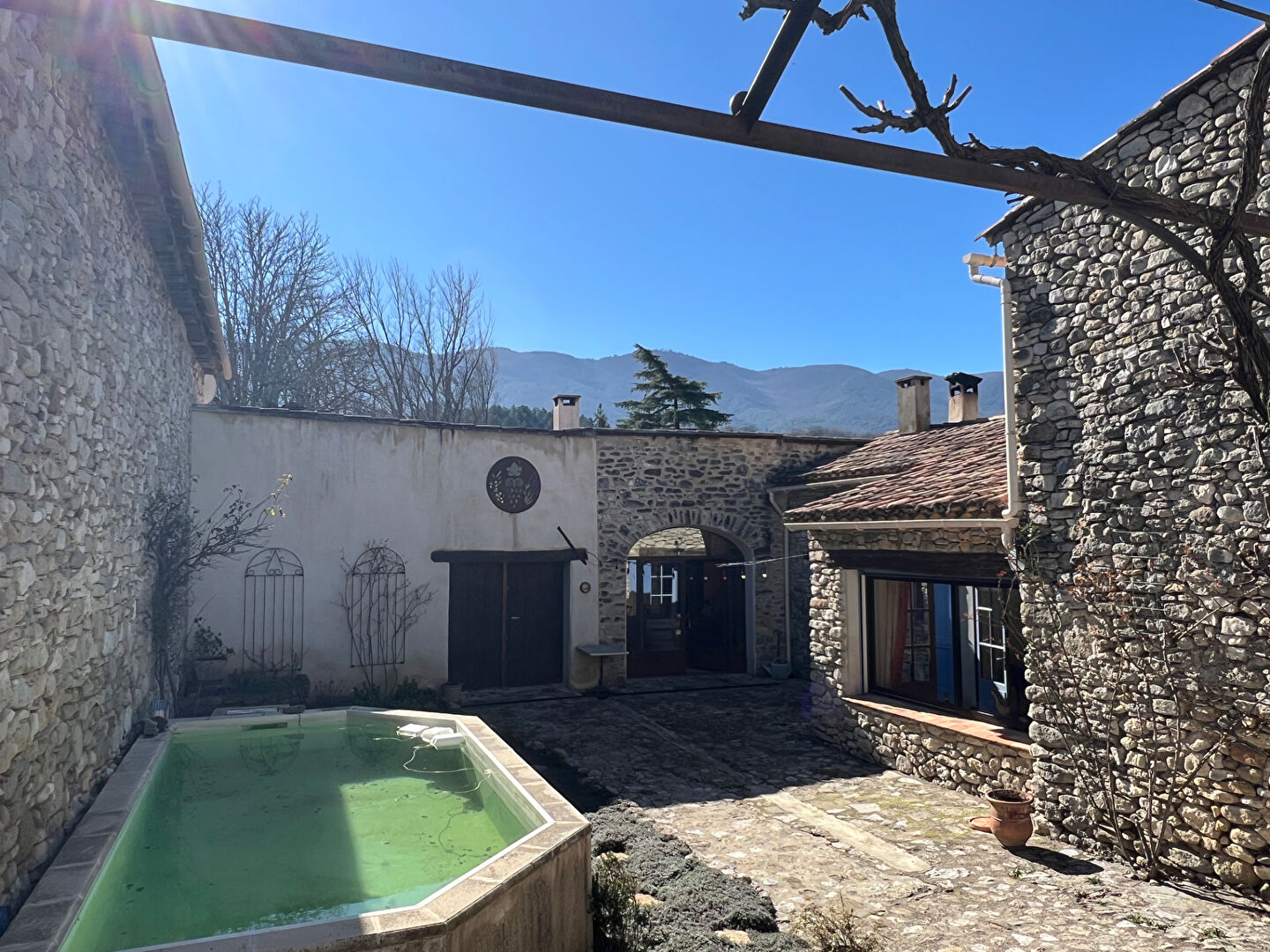 Maison à Saint Martin de Castillon