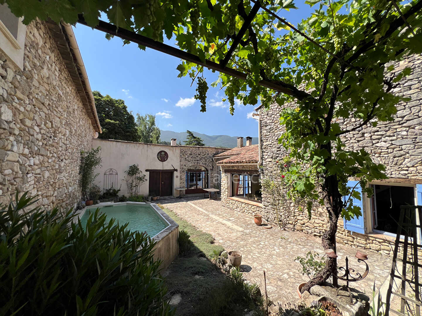 House in Saint Martin de Castillon