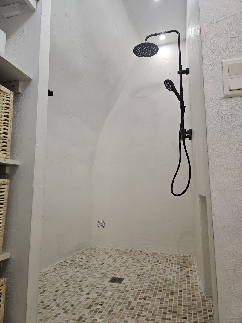 Bonnieux house, 2 rooms
