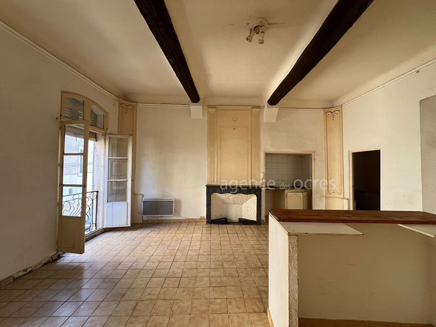 Appartement  studio  44 m2 à APT