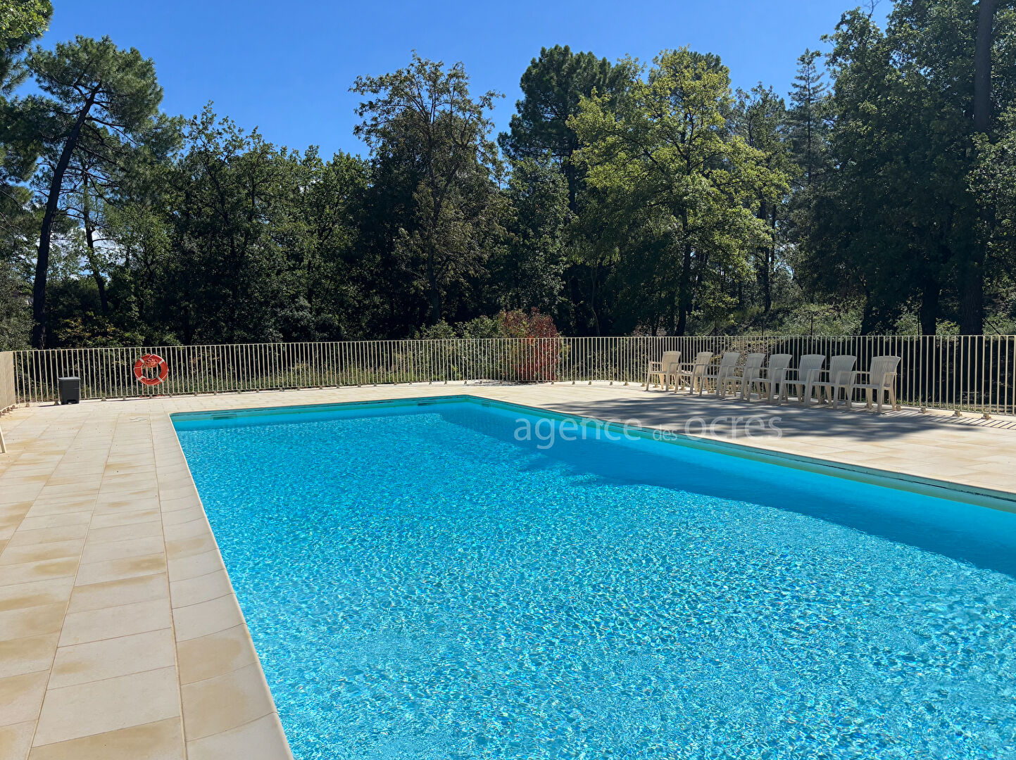 Roussillon Villa de plain-pied au coeur d'un environnement privilégié