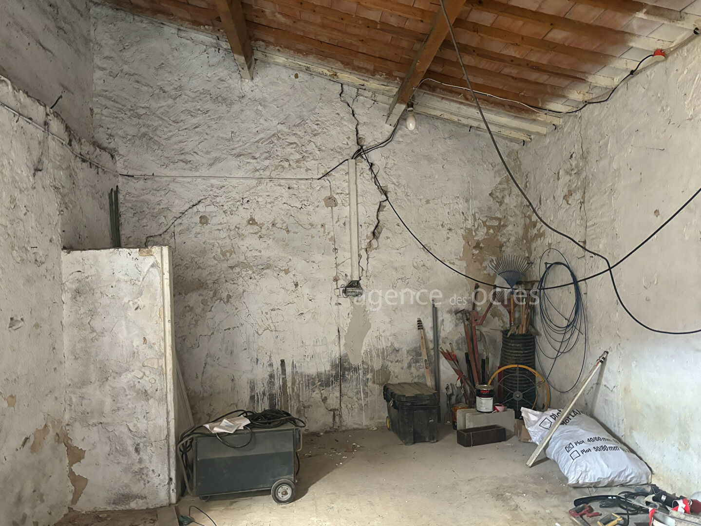 Bien immobilier 83 m² à rénover Proche centre-ville d'Apt, 84400