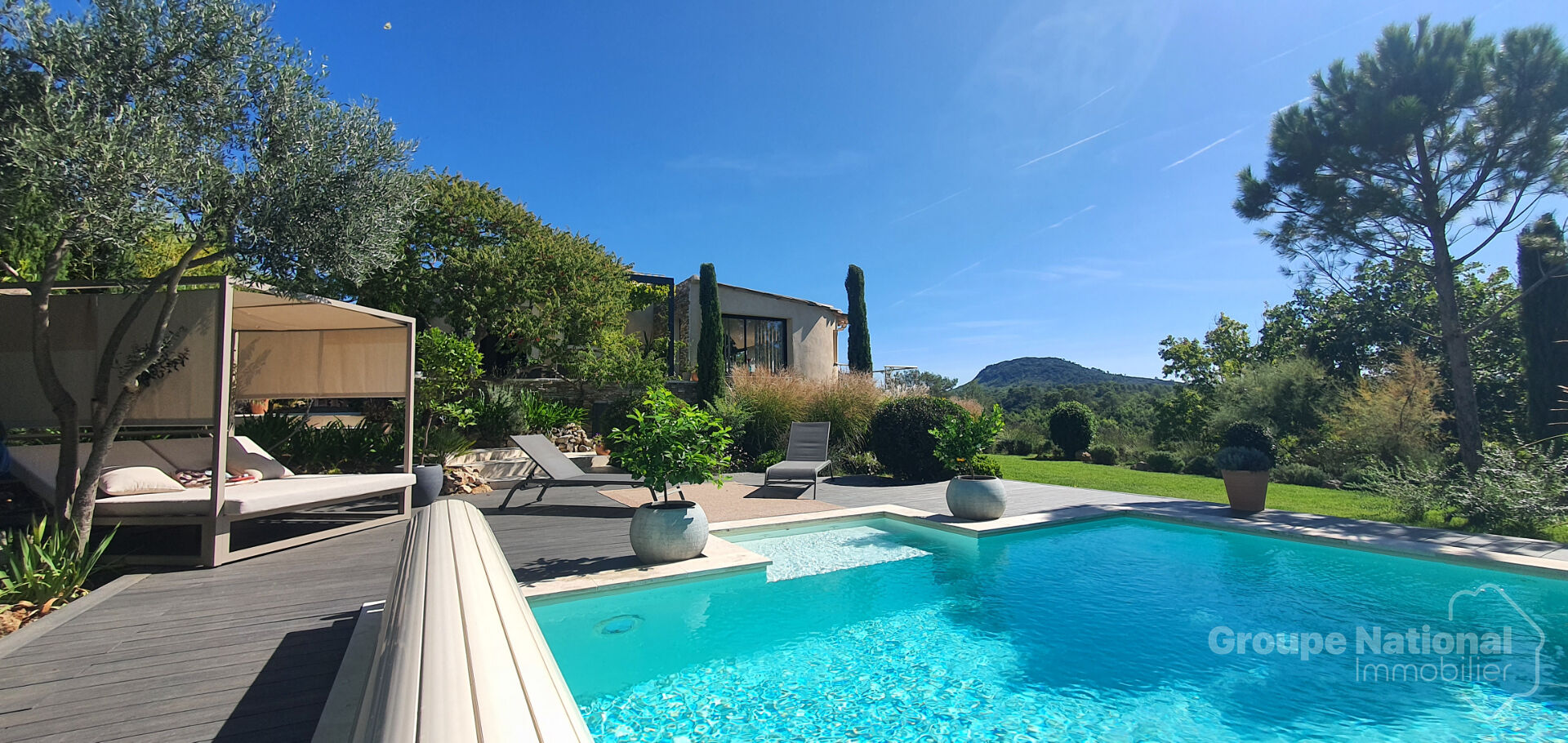 Villa Rénovée de 150 m² avec Vue Panoramique