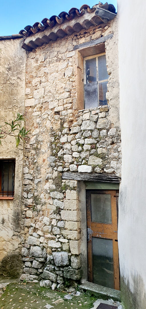 Immeuble Esparron 1 pièce(s) 48 m2