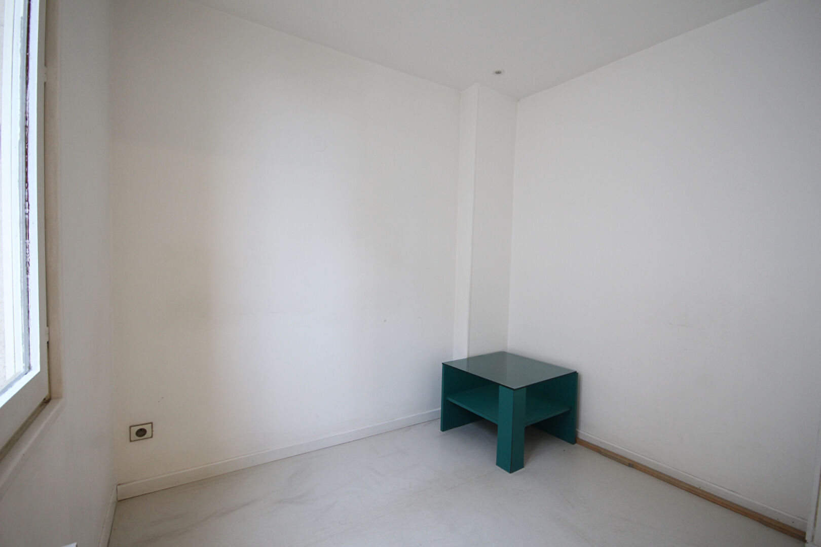 Photo Immeuble idéal pour bureaux, professions libérales ou commerces à Pont-Sainte-Maxence image 2/6