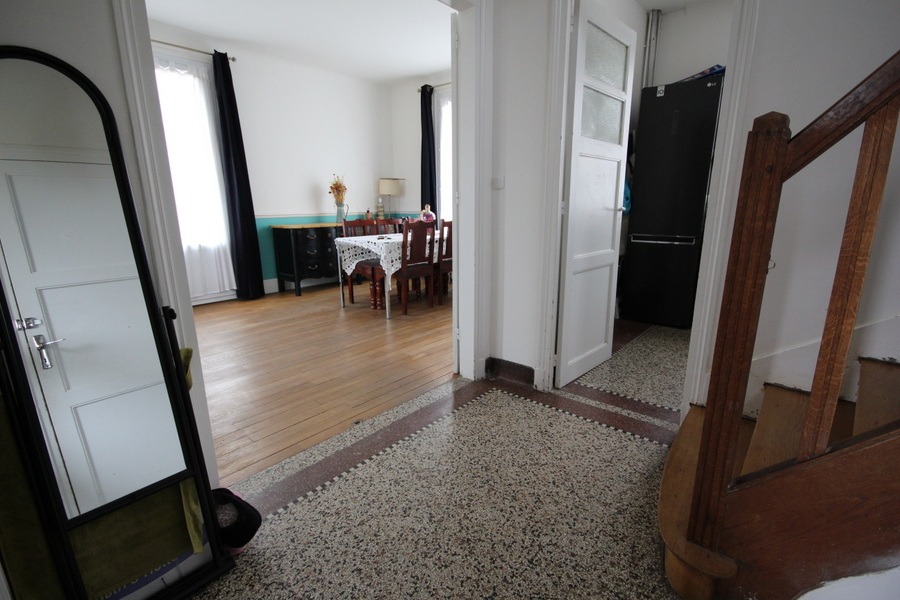 Photo Maison de charme des années 30 à PONT SAINTE MAXENCE image 4/6